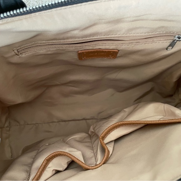 Nine West tote bag, pebbled leather, beige, brown and black. - Picture 6 of 9